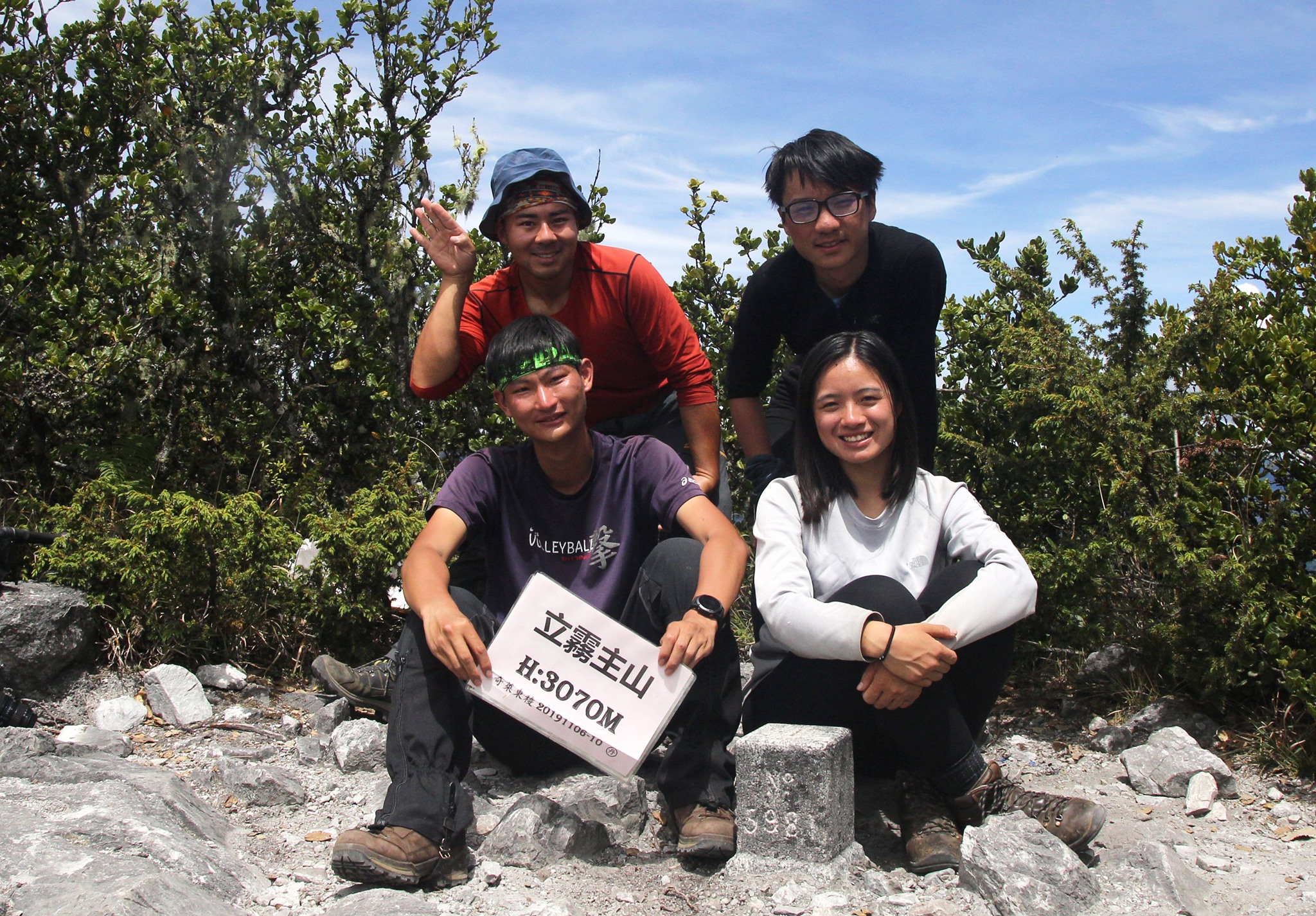 不只很潮也很耐用的 LOWA Renegade